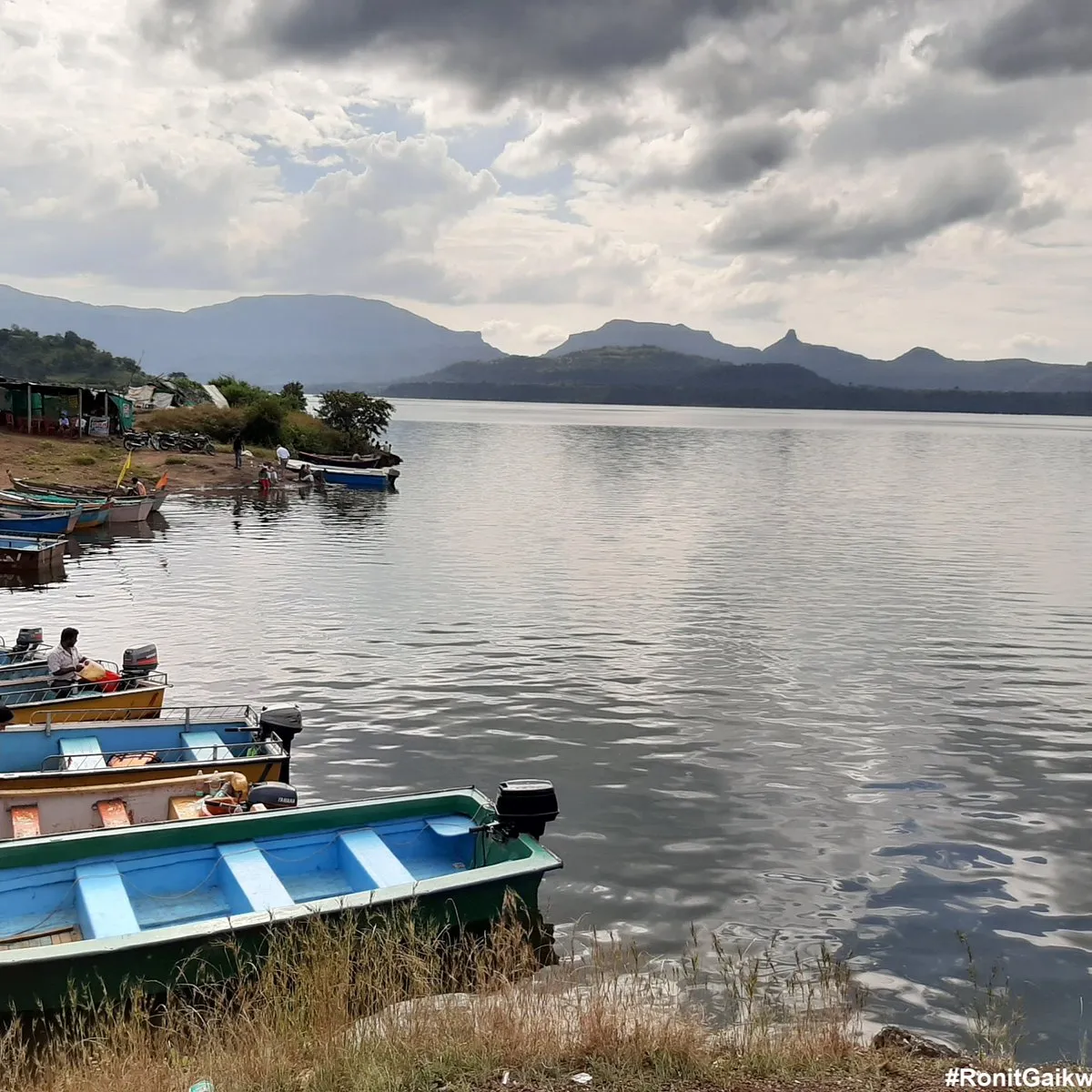 Bhandara Day Trip: Lake, Ruins, and Waterfall Bhandardara Dam and Arthur lake Igatpuri near Vivaant retreat
